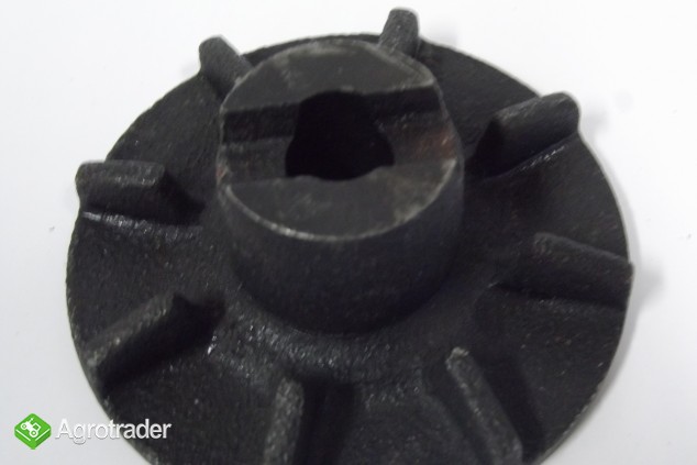 Wirnik pompy wody URSUS C 360.  