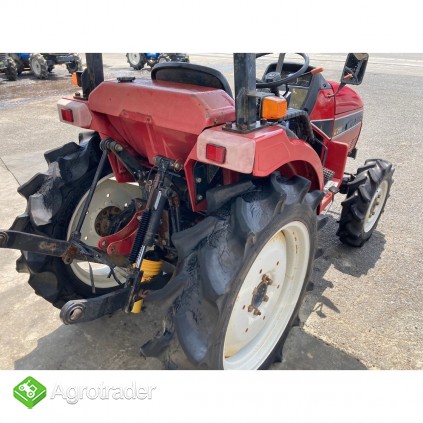 Traktor Mitsubishi MT205D 4x4 do ogrodu i sadu | Traktor 20KM - zdjęcie 2