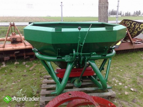NAWOZIARKA AMAZONE 600L ROZSIEWACZ NAWOZÓW