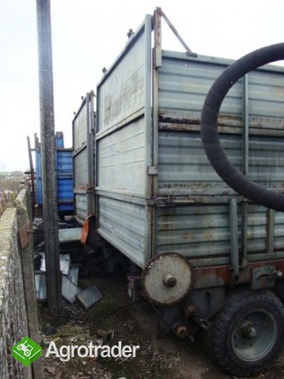 2 x ROZRZUTNIK OBORNIKA ( WOZEK DO KUKURYDZY )